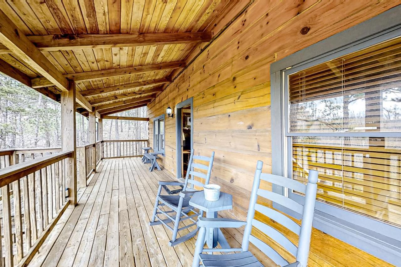 Mountain Lion'S Tales Villa Gatlinburg Exterior foto