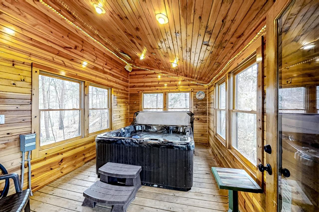 Mountain Lion'S Tales Villa Gatlinburg Exterior foto
